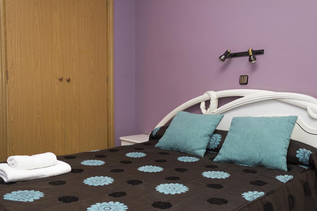 Hostal Dulcinea Esquivias Szoba fotó